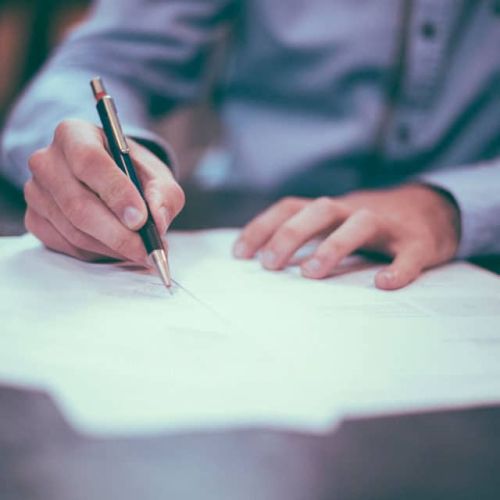 Le testament authentique et la dictée au notaire