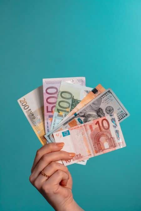 Successions : quand les dons manuels et la procuration bancaire déclenchent la guerre entre héritiers